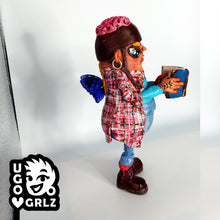 Load image into Gallery viewer, Helen - brainy Bookworm