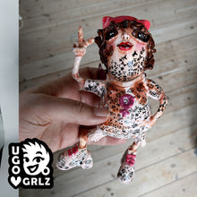 Load image into Gallery viewer, Jean - #MeToo – fighting for whats right