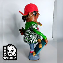 Load image into Gallery viewer, Jilly - the Pizza eating Skater girl – glitter board and cap