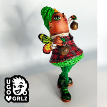 Load image into Gallery viewer, Marie - Xmas decorator