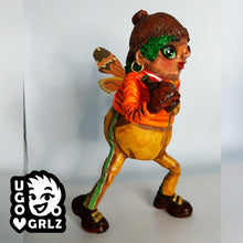 Load image into Gallery viewer, Sue - running for love and glory