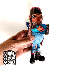 Load image into Gallery viewer, Helen - brainy Bookworm